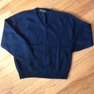100% cashmere sweater
